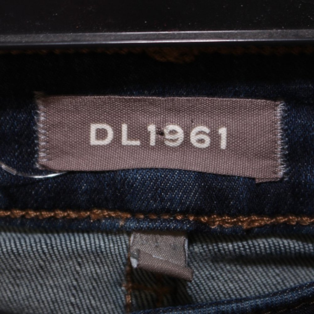 NWT DL1961 Florence Mid Rise Instasculpt Skinny Jeans Size 26 - Picture 7 of 9